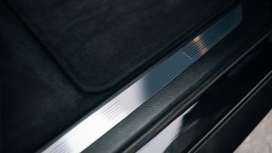 Door Frame Pillar And Trim Polishing