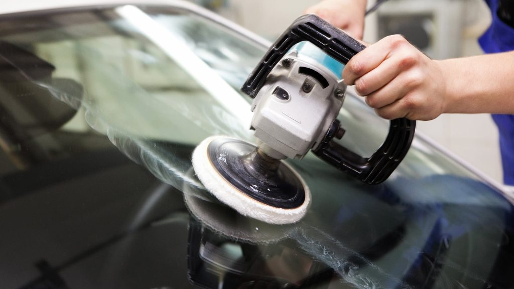Glass Polishing in Palm Beach Gardens, FL